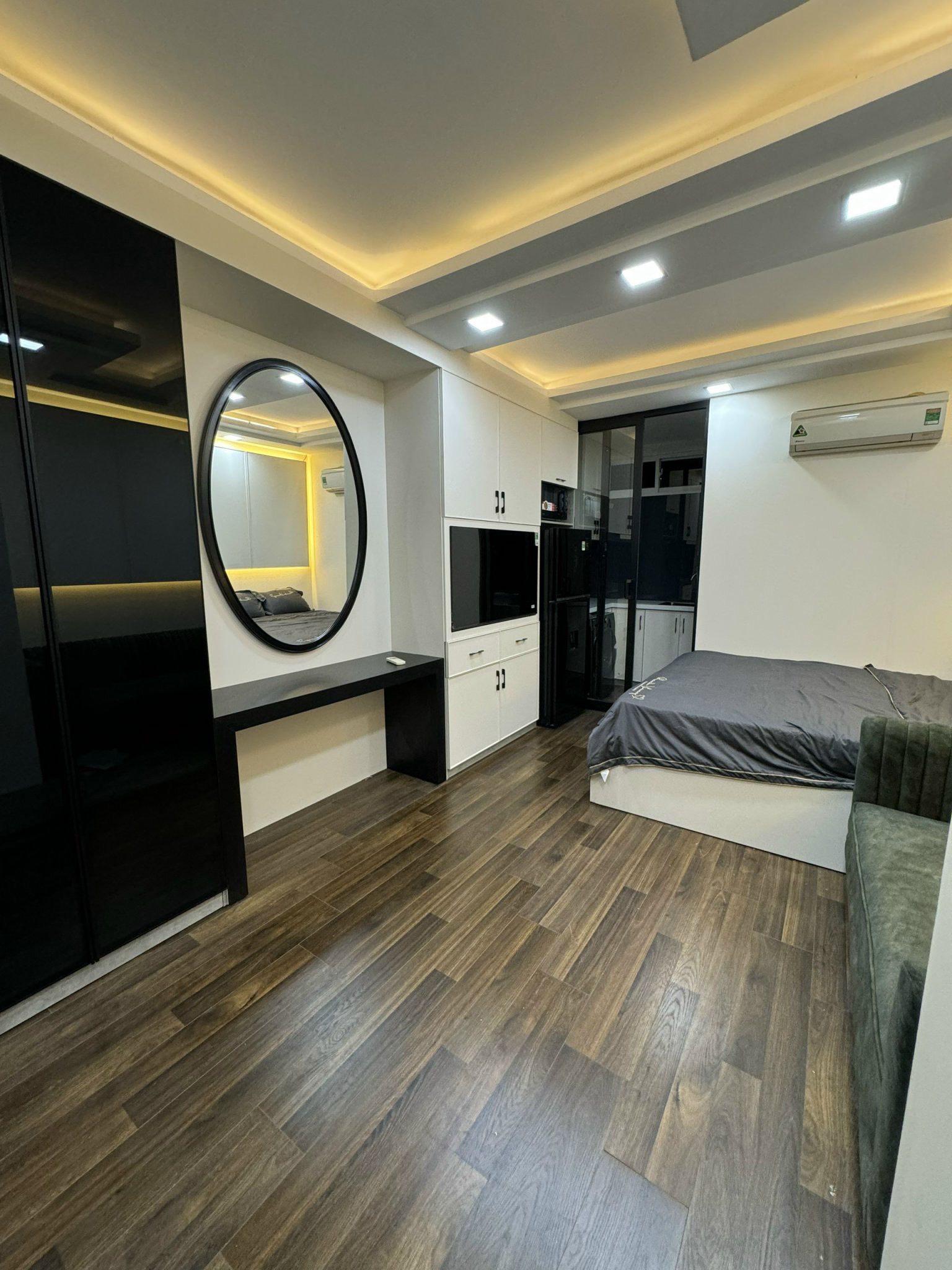 1PN CỬA SỔ FULL NỘI THẤT CAO CẤP - HẺM THÔNG HOÀNG SA - TÂN BÌNH